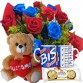 BPCC03-Buquê com 12 Rosas Azuis e Vermelhas+Urso 30cm "Eu te Amo"+Chocolate 3un+1Caneca "BIS"