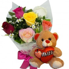MB11-Mini Buquê 6 Rosas Coloridas+Urso Coração Amor 15cm