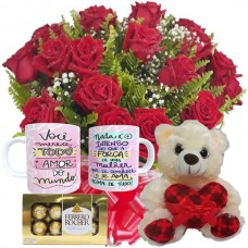 BPCC13-Buquê com 12 Rosas Vermelhas+1Caneca Mulher+Chocolate 8un+Urso Coração Amor 15cm