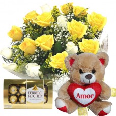 BPC01-Buquê 12 Rosas Brancas e Amarelas+Chocolate 8un+Urso Coração Amor 15cm